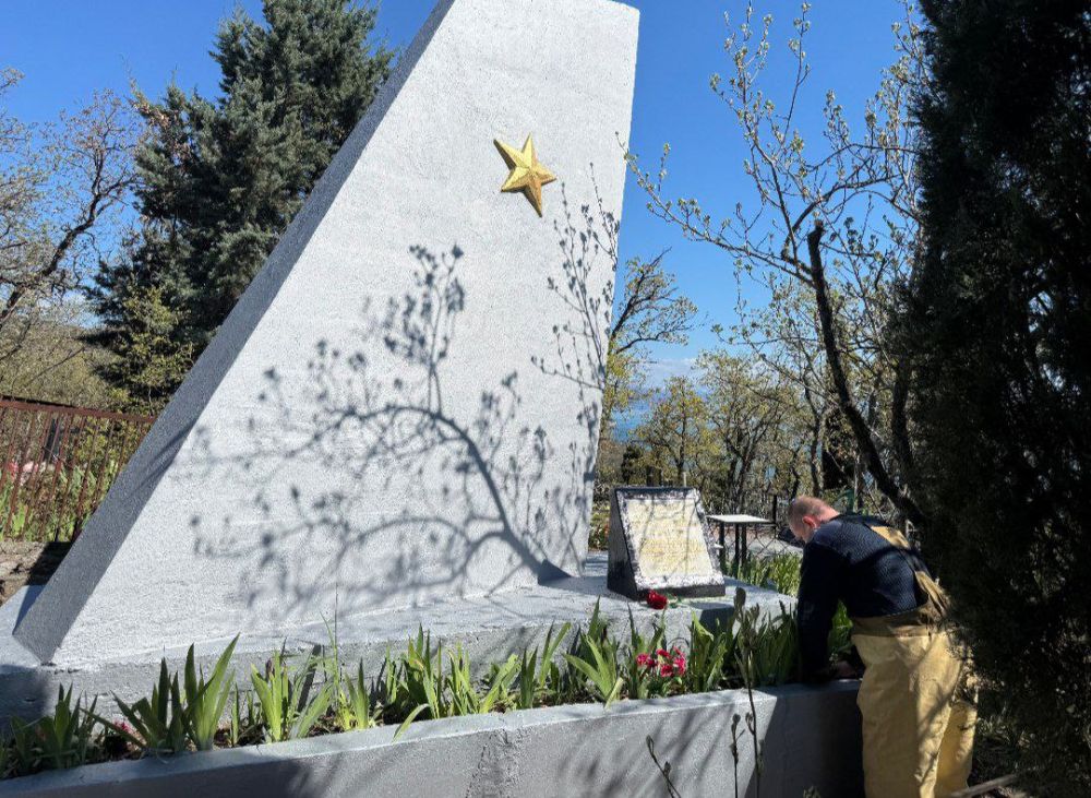30 памятных мест времён ВОВ планируют провести в порядок ко Дню Победы сотрудники МЧС Крыма 30 памятных мест времён ВОВ планируют провести в порядок ко Дню Победы сотрудники МЧС Крыма