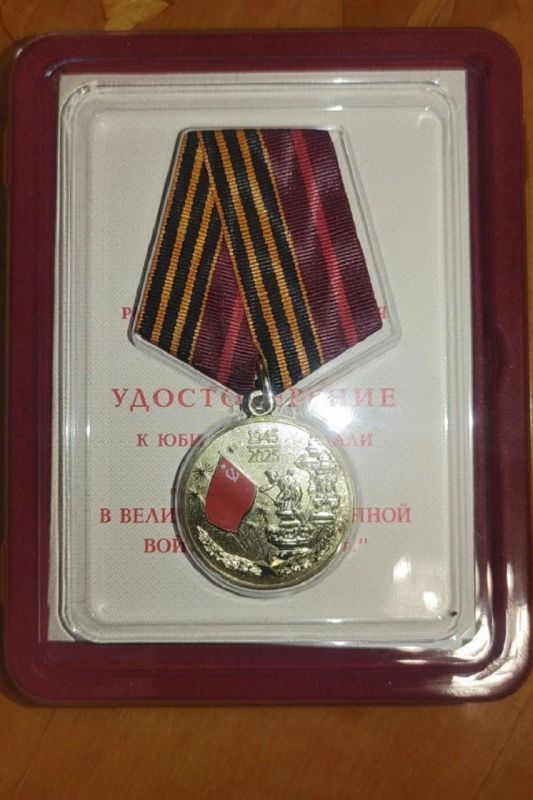   80-             ,  ,  ,   ,        ...