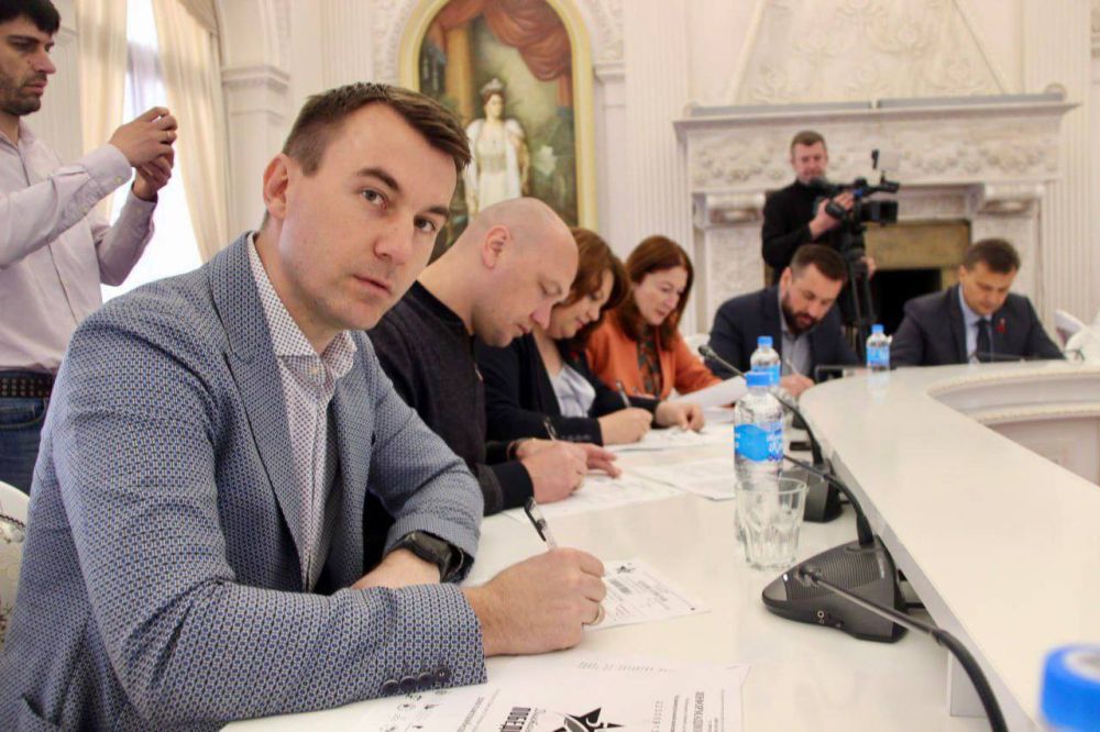 Константин Шимановский: 25 апреля «Единая Россия» проведёт традиционный «Диктант Победы» Константин Шимановский: 25 апреля «Единая Россия» проведёт традиционный «Диктант Победы»