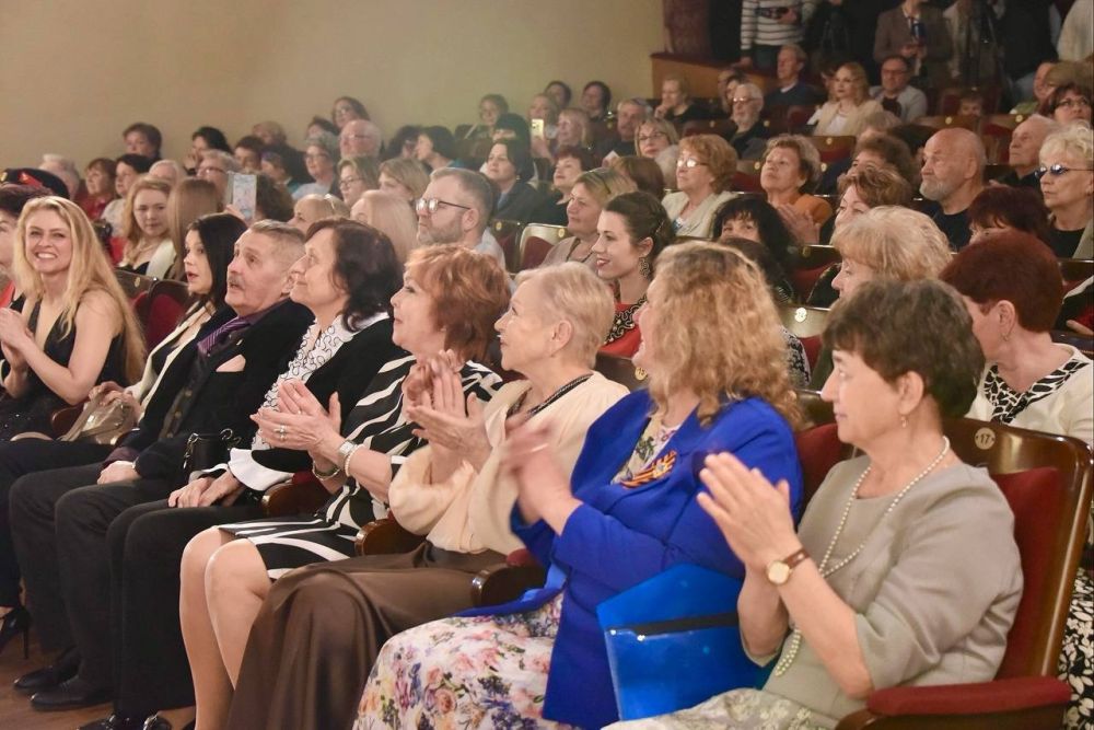 Владимир Немцев: Дворец детского и юношеского творчества Севастополя отмечает свой 100-летний юбилей Владимир Немцев: Дворец детского и юношеского творчества Севастополя отмечает свой 100-летний юбилей