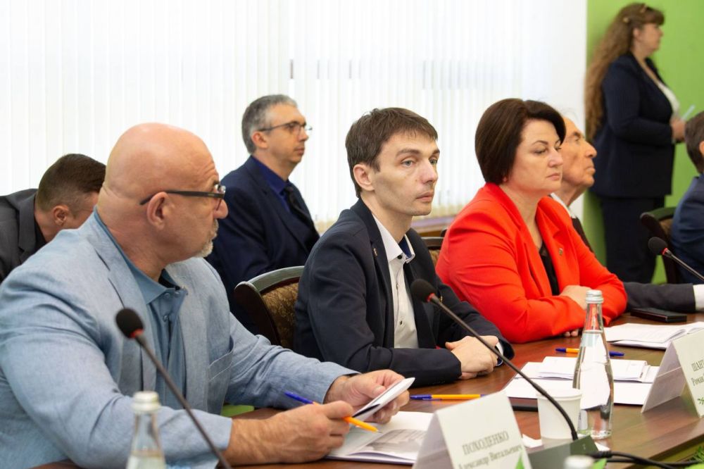 Перспективы развития научно-технических инноваций обсудили на выездном заседании Комитета по экономической, бюджетно-финансовой, инвестиционной и налоговой политике в Научно-исследовательском институте сельского хозяйства... Перспективы развития научно-технических инноваций обсудили на выездном заседании Комитета по экономической, бюджетно-финансовой, инвестиционной и налоговой политике в Научно-исследовательском институте сельского хозяйства...