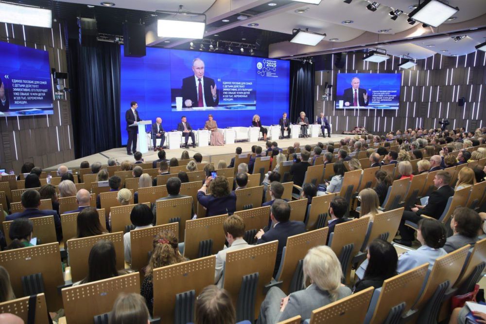 Елена Романовская: Приняла участие во всероссийской научно-практической конференции «От года семьи – к веку семьи», которая состоялась в международном информационном агентстве «Россия сегодня» Елена Романовская: Приняла участие во всероссийской научно-практической конференции «От года семьи – к веку семьи», которая состоялась в международном информационном агентстве «Россия сегодня»