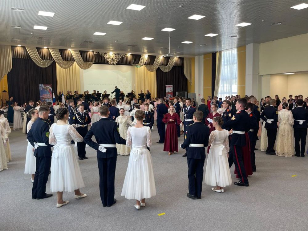 Крымский рассвет: Симферополь в числе лучших! Крымский рассвет: Симферополь в числе лучших!