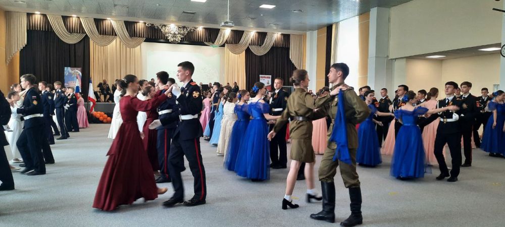 Крымский рассвет: Симферополь в числе лучших! Крымский рассвет: Симферополь в числе лучших!