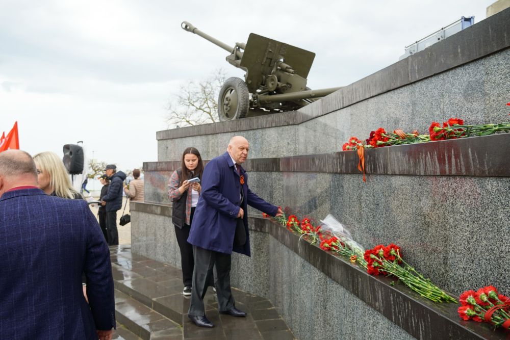 #Диктант_Победы. В Керчи прошел «Диктант Победы», посвященный 80-летию победы в Великой Отечественной войне #Диктант_Победы. В Керчи прошел «Диктант Победы», посвященный 80-летию победы в Великой Отечественной войне
