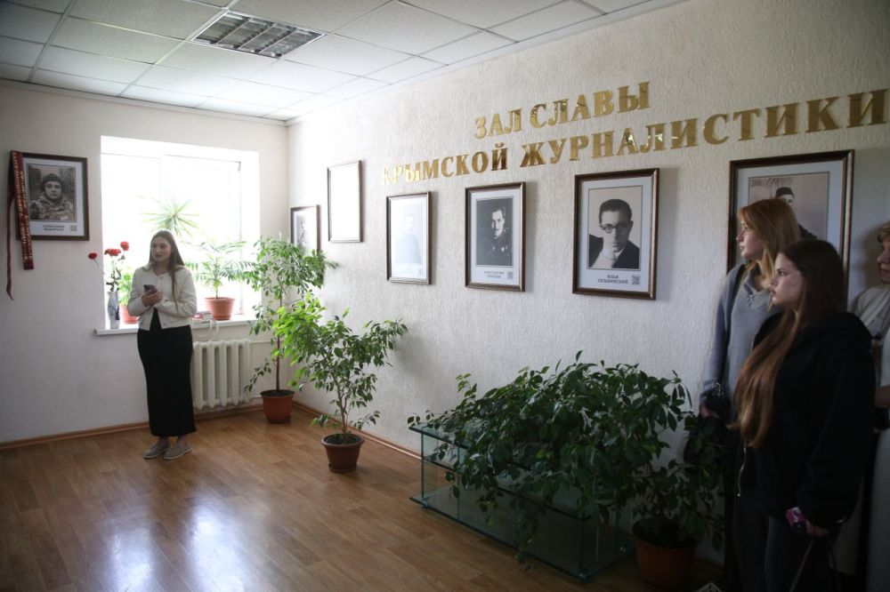 «Зал славы крымской журналистики» пополнил портрет Александра Федорчака «Зал славы крымской журналистики» пополнил портрет Александра Федорчака