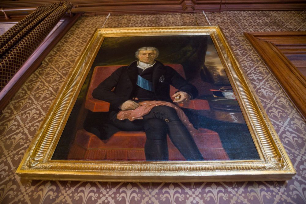 После реставрации вернулись картины 1847–1848 годов, изображающие родителей графа С.Р. Воронцова – Семёна Романовича и Екатерину Алексеевну Воронцовых После реставрации вернулись картины 1847–1848 годов, изображающие родителей графа С.Р. Воронцова – Семёна Романовича и Екатерину Алексеевну Воронцовых