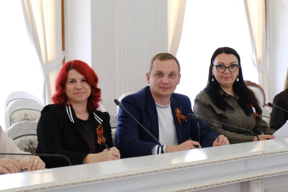 Константин Шимановский: Ялта присоединилась к акции «Диктант Победы»! Одна из площадок для написания была организована в Белом зале Ливадийского дворца Константин Шимановский: Ялта присоединилась к акции «Диктант Победы»! Одна из площадок для написания была организована в Белом зале Ливадийского дворца