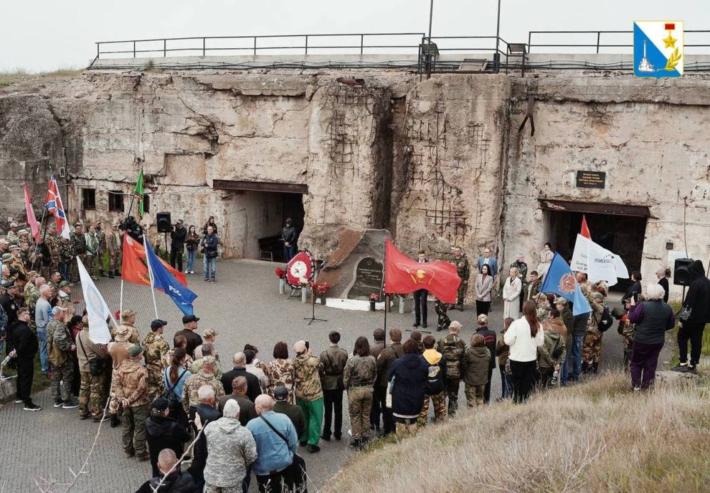 В Севастополе стартовала Всероссийская акция «Вахта Памяти» В Севастополе стартовала Всероссийская акция «Вахта Памяти»