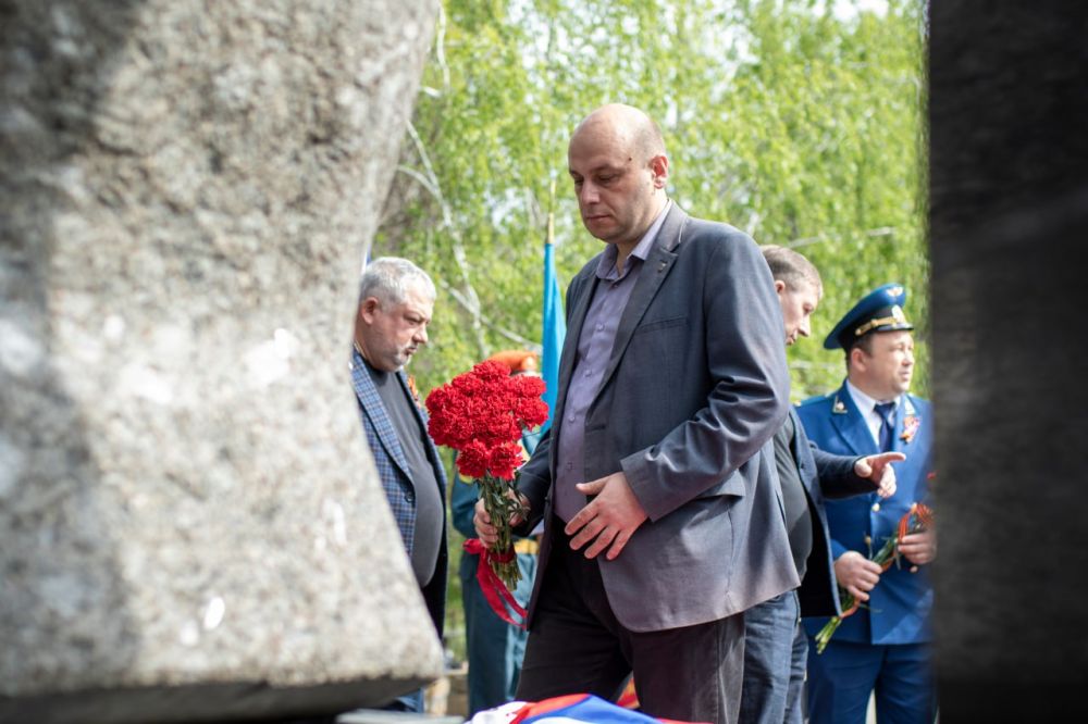 В Симферополе почтили память жертв Чернобыльской катастрофы В Симферополе почтили память жертв Чернобыльской катастрофы