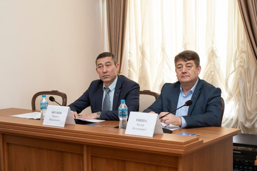 Руслан Якубов принял участие в заседании Общественного совета по гармонизации межнациональных отношений администрации города Симферополя Руслан Якубов принял участие в заседании Общественного совета по гармонизации межнациональных отношений администрации города Симферополя