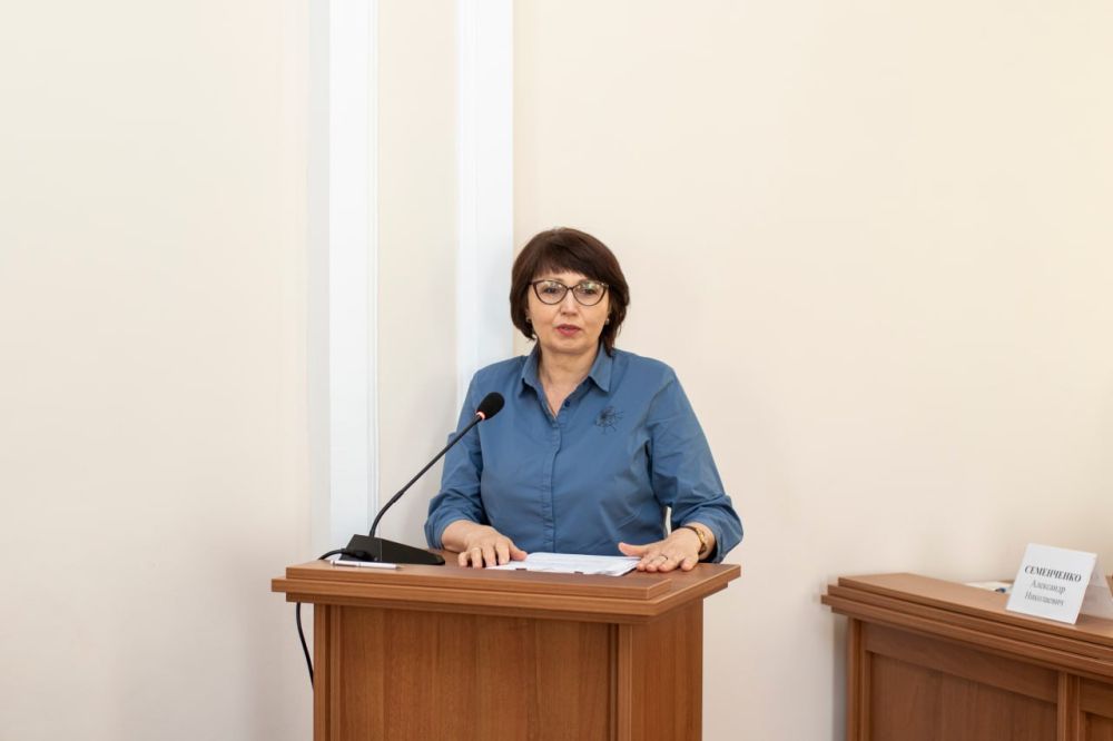 В Симферополе состоялось оперативно-хозяйственное совещание, в ходе которого руководители структурных подразделений отчитались о проделанной работе В Симферополе состоялось оперативно-хозяйственное совещание, в ходе которого руководители структурных подразделений отчитались о проделанной работе