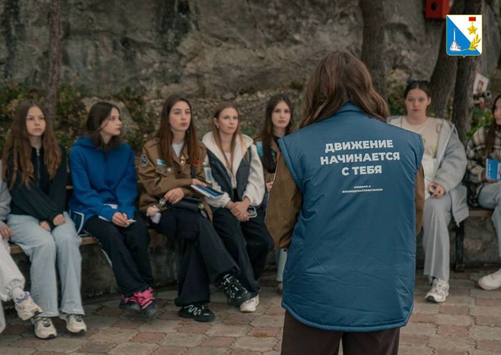 Готовимся к новому сезону школьных трудовых отрядов! Готовимся к новому сезону школьных трудовых отрядов!