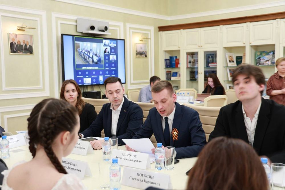 Татьяна Москалькова: Сегодня в Доме прав человека дала старт флэшмобу #СлогПобеды Татьяна Москалькова: Сегодня в Доме прав человека дала старт флэшмобу #СлогПобеды