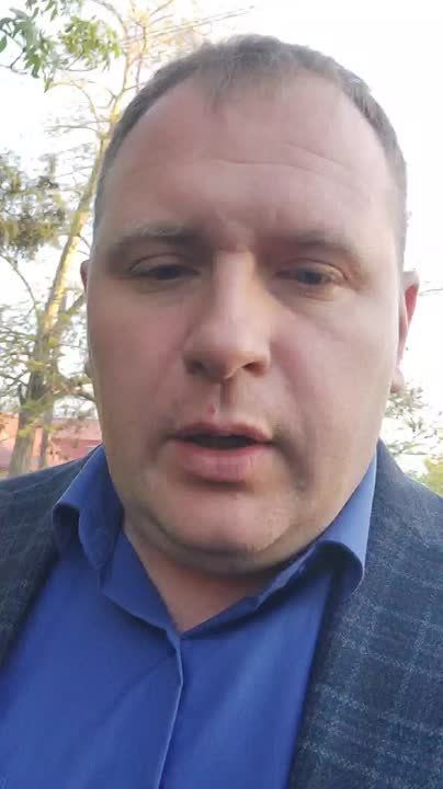 Денис Олейник: В нашем посёлке Раздольное завершается укладка первого участка тротуара по улице Ленина