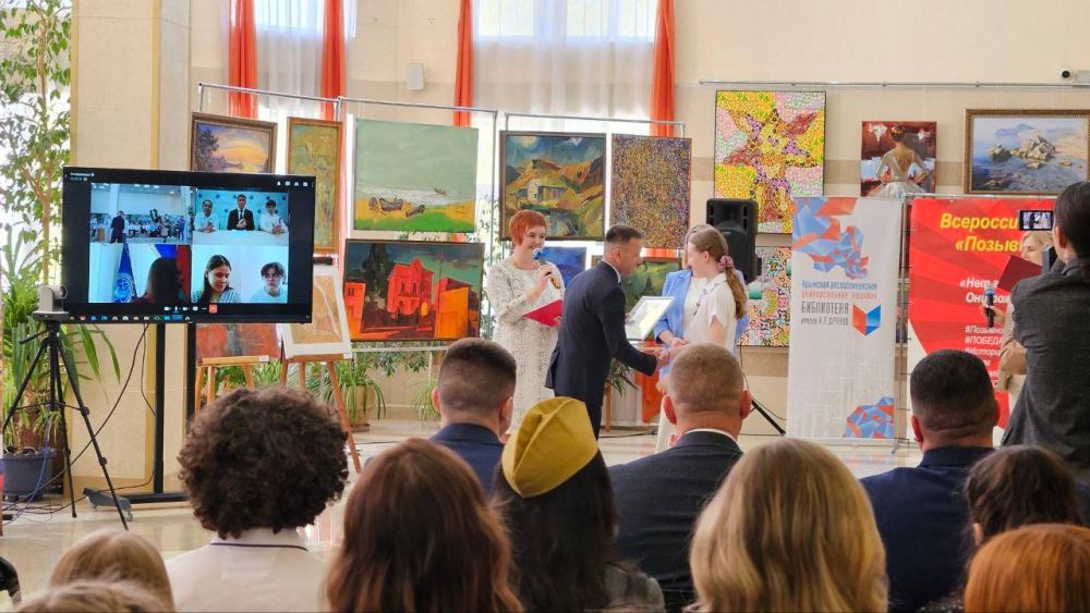 Юрий Нимченко: С радостью сообщаю, что я принял участие в церемонии награждения победителей международной акции «Позывной «Победа 1.9.4.5-2.02.5». Это уникальное событие собрало более тысячи детей из России, Ирана и... Юрий Нимченко: С радостью сообщаю, что я принял участие в церемонии награждения победителей международной акции «Позывной «Победа 1.9.4.5-2.02.5». Это уникальное событие собрало более тысячи детей из России, Ирана и...