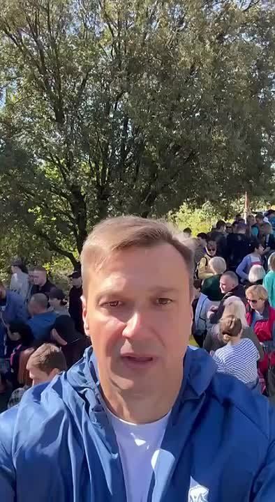  :      !   