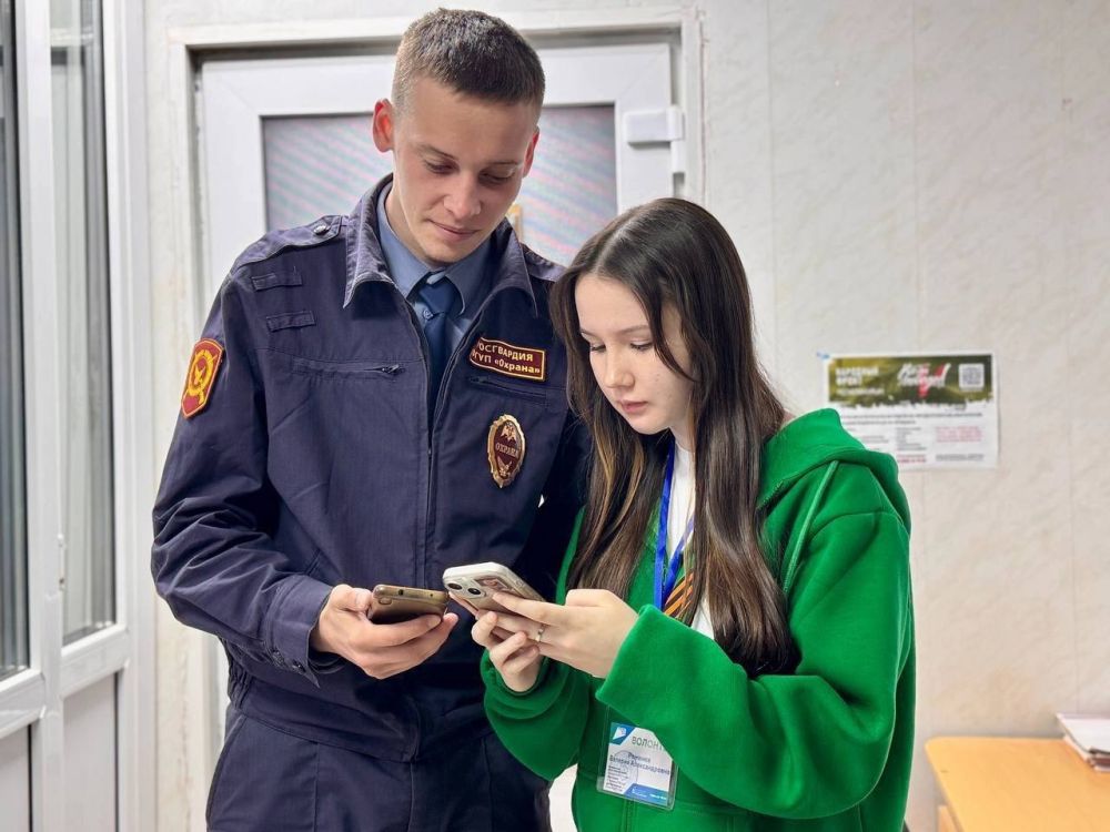 Волонтёры помогают выбирать, каким будет Крым завтра Волонтёры помогают выбирать, каким будет Крым завтра