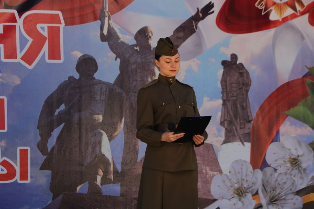 Ольга Урайкина: Сегодня в ФГБУ «Детский оздоровительный пансионат «Радуга» с. Песчаное совместно с первым заместителем главы администрации Бахчисарайского района Энвером Аблаевым, главой администрации Песчановского сельского... Ольга Урайкина: Сегодня в ФГБУ «Детский оздоровительный пансионат «Радуга» с. Песчаное совместно с первым заместителем главы администрации Бахчисарайского района Энвером Аблаевым, главой администрации Песчановского сельского...