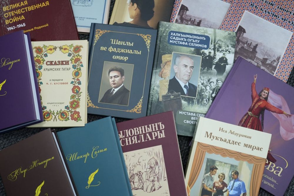 «Ватан седасы» объявляет о проведении захватывающей викторины! По будням в рамках утренней программы «Бизим тараф» звоните в прямой эфир по телефону: +7(978)132-32-12, отвечайте на вопросы и получайте подарки «Ватан седасы» объявляет о проведении захватывающей викторины! По будням в рамках утренней программы «Бизим тараф» звоните в прямой эфир по телефону: +7(978)132-32-12, отвечайте на вопросы и получайте подарки