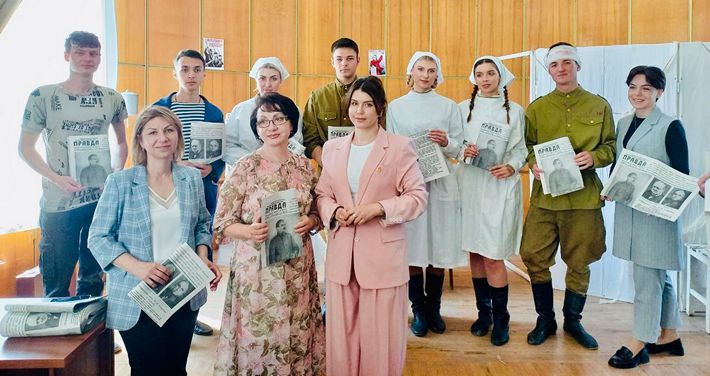 Члены Общественной палаты Крыма организовали памятные мероприятия к 80-летию Победы в медицинском вузе Члены Общественной палаты Крыма организовали памятные мероприятия к 80-летию Победы в медицинском вузе