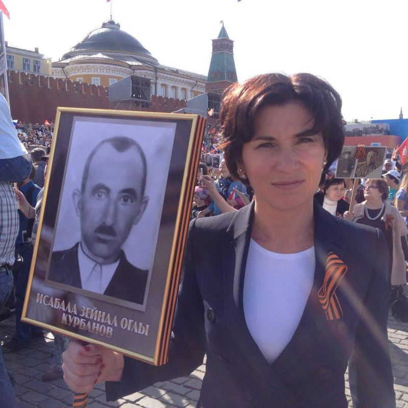 Статья Посла России на Маврикии Ирады Зейналовой «Донбасс и День Победы над нацизмом – история двух фотографий моей семьи» Статья Посла России на Маврикии Ирады Зейналовой «Донбасс и День Победы над нацизмом – история двух фотографий моей семьи»