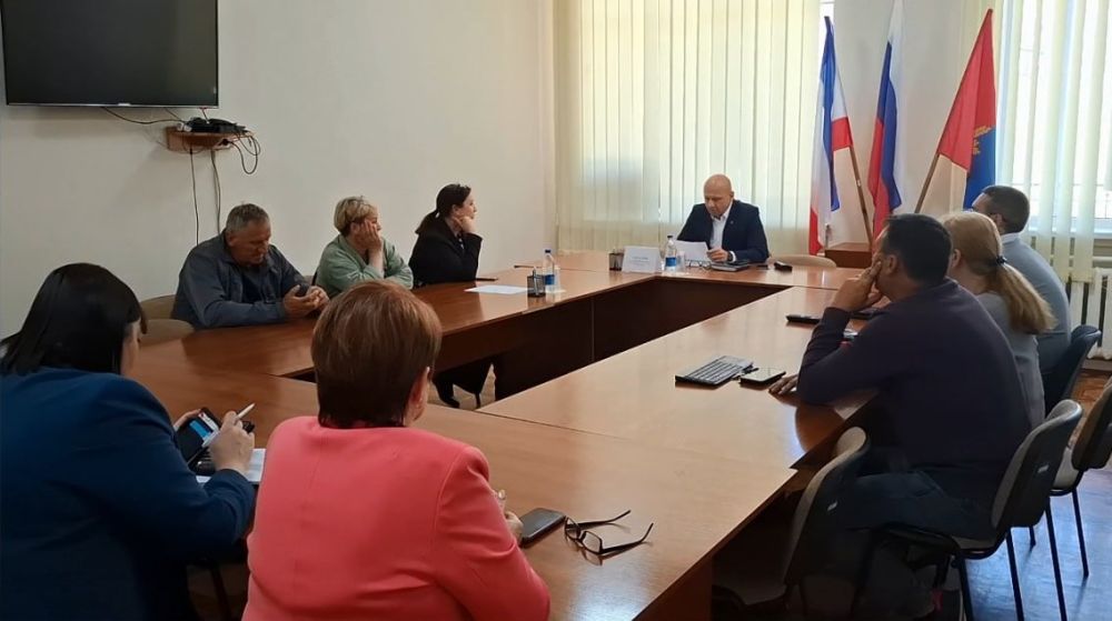 Александр Харламов: Провел личный прием граждан при участии председателя Совета Советского района Виктории Грицай Александр Харламов: Провел личный прием граждан при участии председателя Совета Советского района Виктории Грицай
