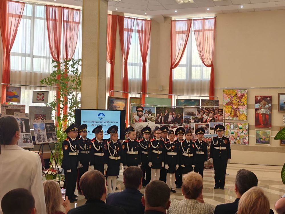Алексей Зинченко: Крымский общественный молодежный патриотический слёт «Компас» объединил молодёжь со всего полуострова! Алексей Зинченко: Крымский общественный молодежный патриотический слёт «Компас» объединил молодёжь со всего полуострова!