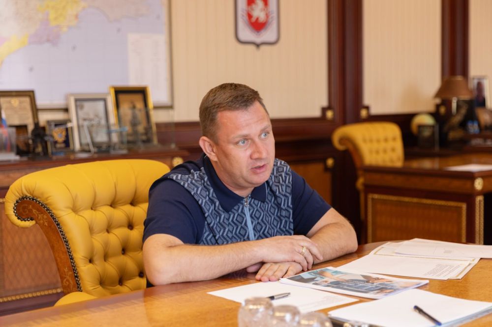 Юрий Нестеренко: В ходе встречи с Главой Республики Крым Сергеем Валерьевичем Аксёновым рассказал о проектах и инициативах реализованных на избирательном округе и о планах на ближайшее время Юрий Нестеренко: В ходе встречи с Главой Республики Крым Сергеем Валерьевичем Аксёновым рассказал о проектах и инициативах реализованных на избирательном округе и о планах на ближайшее время