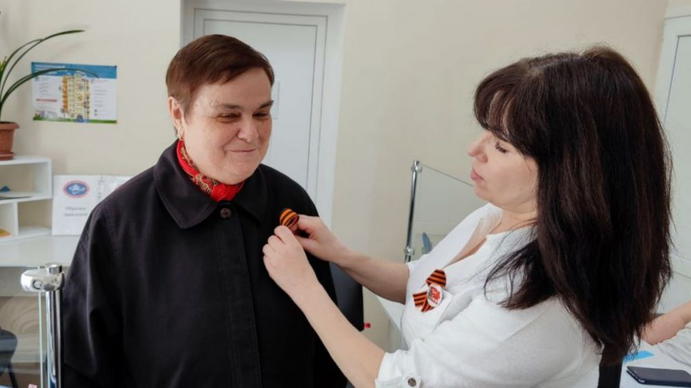 В преддверии празднования 80-й годовщины Победы в Великой Отечественной войне, по всей стране стартовала патриотическая акция «Георгиевская ленточка» В преддверии празднования 80-й годовщины Победы в Великой Отечественной войне, по всей стране стартовала патриотическая акция «Георгиевская ленточка»