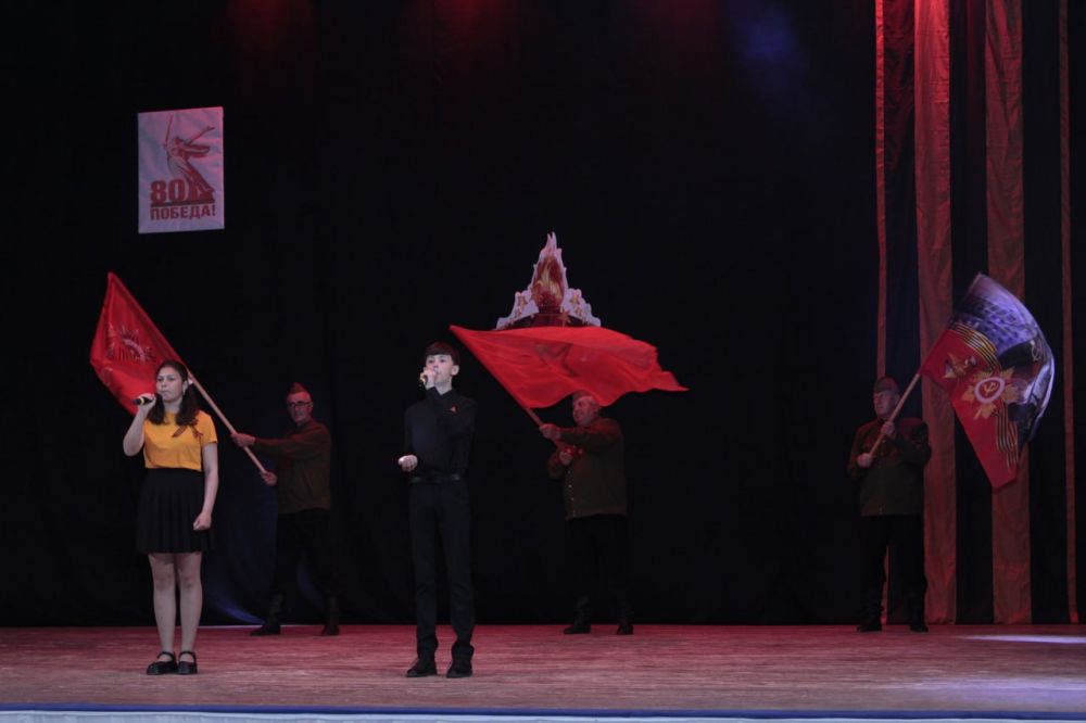 Денис Олейник: Сегодня, совместно с заместителем председателя Государственного Совета Республики Крым Айдером Типпой, депутатом Государственного Совета Республики Крым Жанной Хуторенко, председателем Раздольненского...