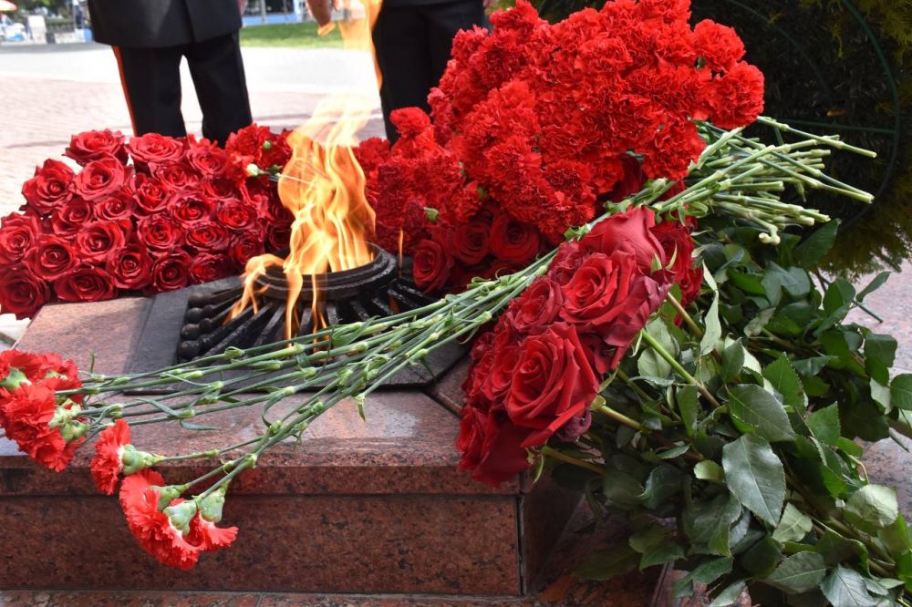 Екатерина Алтабаева: Севастополь празднует 80-ю годовщину Победы в Великой Отечественной войне 1941-1945 годов и 81-ю годовщину освобождения Севастополя от немецко-фашистских захватчиков Екатерина Алтабаева: Севастополь празднует 80-ю годовщину Победы в Великой Отечественной войне 1941-1945 годов и 81-ю годовщину освобождения Севастополя от немецко-фашистских захватчиков