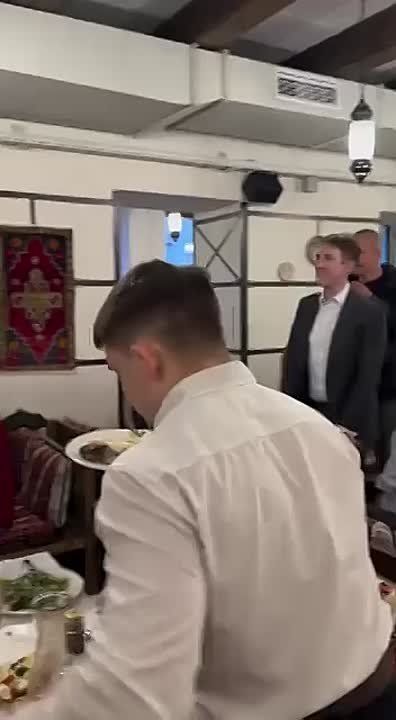  :      