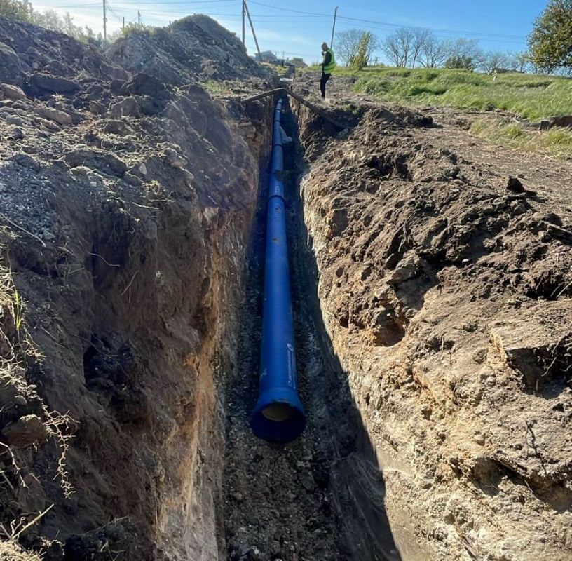 Продолжается реконструкция разводящих сетей в Керчи Продолжается реконструкция разводящих сетей в Керчи