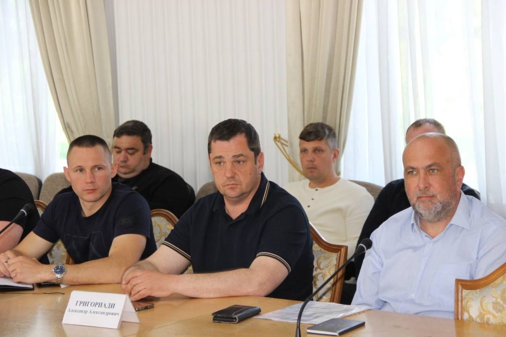 Константин Шимановский: Заседание технического совета! Константин Шимановский: Заседание технического совета!