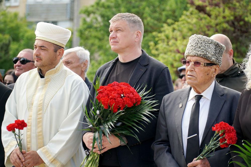 Александр Юрьев: 18 мая мы отмечаем скорбную дату — День памяти жертв депортации народов Крыма Александр Юрьев: 18 мая мы отмечаем скорбную дату — День памяти жертв депортации народов Крыма