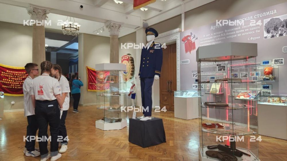 В «Артеке» представили экспозицию, посвященную 80-летию Великой Победы В «Артеке» представили экспозицию, посвященную 80-летию Великой Победы