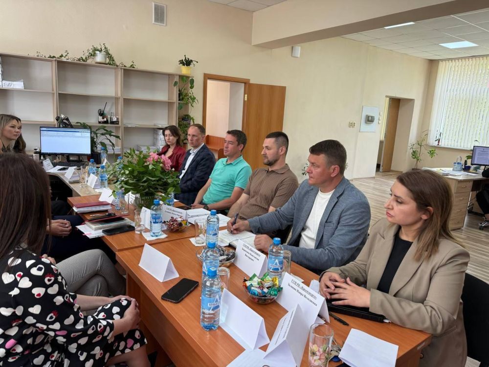 По поручению Главы Республики Крым Сергея Аксёнова на базе Центрального судебного района города Симферополя Республики Крым состоялось рабочее совещание По поручению Главы Республики Крым Сергея Аксёнова на базе Центрального судебного района города Симферополя Республики Крым состоялось рабочее совещание