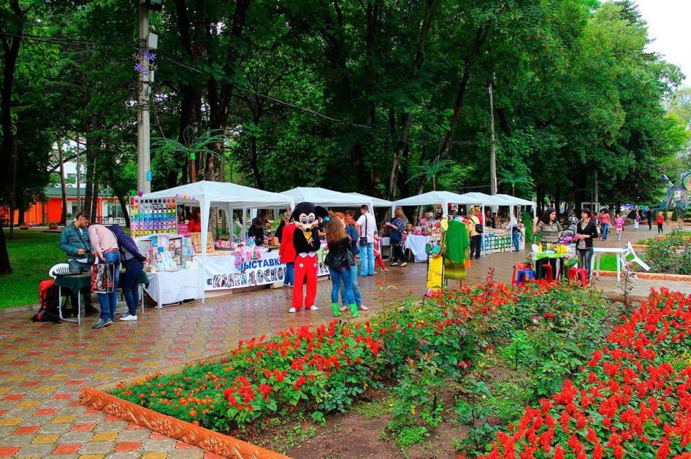 Детскому парку сегодня исполняется 67 лет! Детскому парку сегодня исполняется 67 лет!