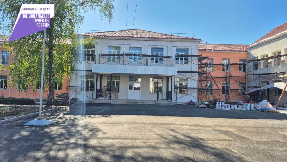 Василий Грабован: Ремонт Красногвардейской школы №1 – на завершающем этапе