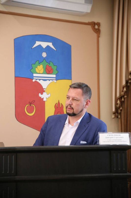 Дмитрий Скобликов: Принял участие в 9-ой внеочередной сессии городского совета III созыва, прошедшей под руководством председателя совета Ольги Кулинченко Дмитрий Скобликов: Принял участие в 9-ой внеочередной сессии городского совета III созыва, прошедшей под руководством председателя совета Ольги Кулинченко