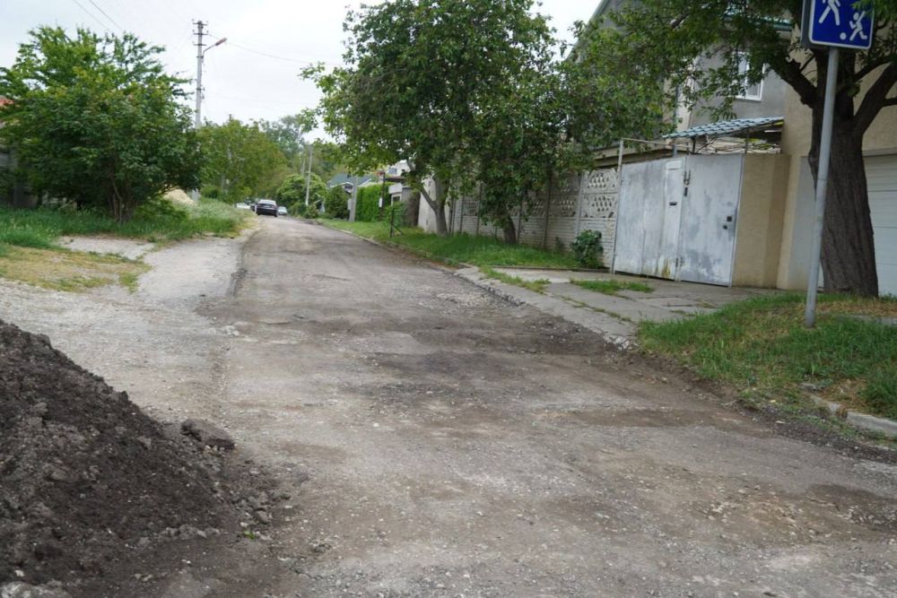 На ул. Черняховского и ул. Энергетиков стартовали работы по ремонту дорог На ул. Черняховского и ул. Энергетиков стартовали работы по ремонту дорог