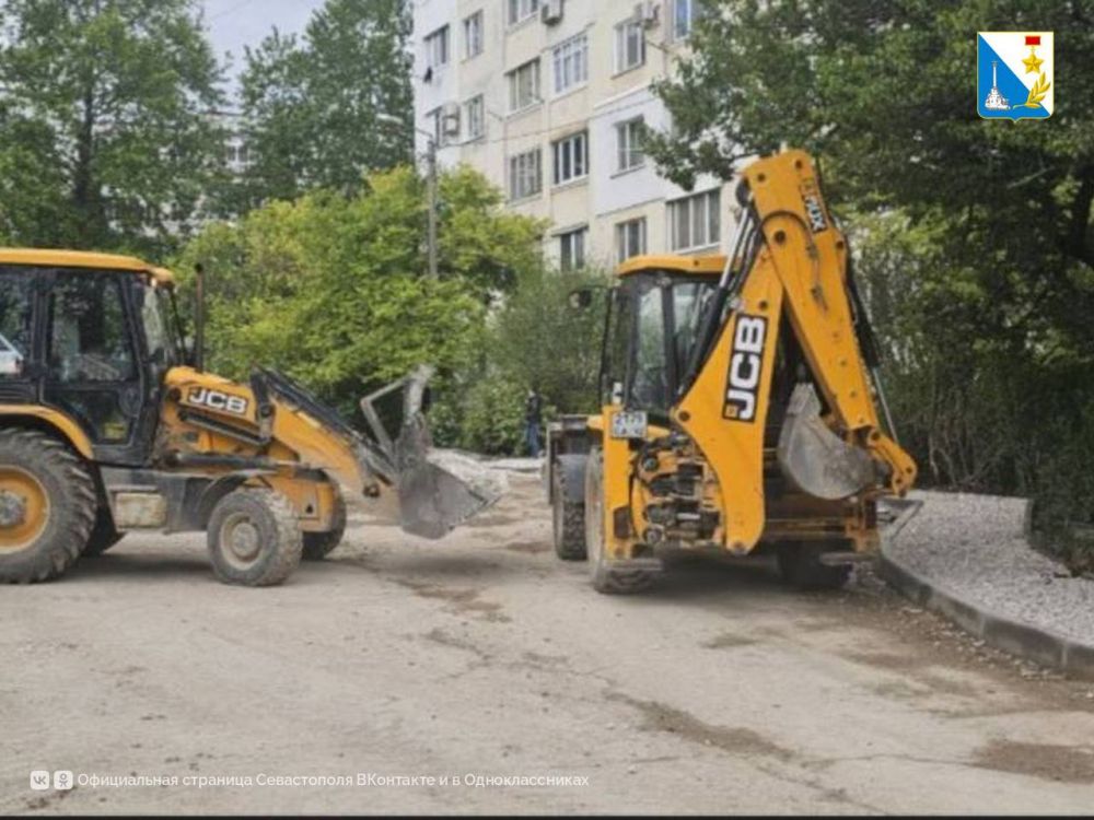 В Севастополе отремонтируют 44 внутриквартальные дороги