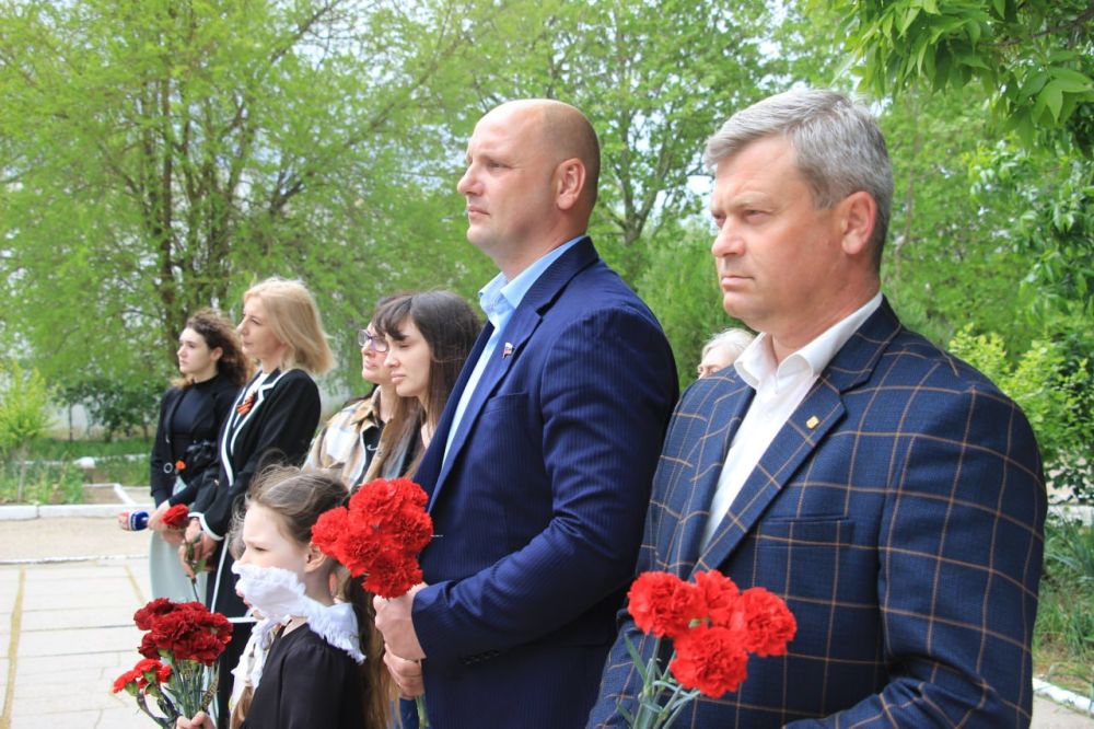 #память. Герои уходят, но их имена навечно сохраняются в наших сердцах #память. Герои уходят, но их имена навечно сохраняются в наших сердцах
