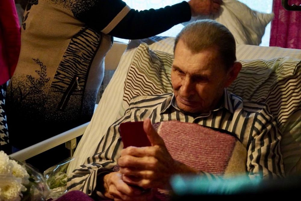 Сегодня 100-летний юбилей отмечает фронтовик, герой Великой Отечественной войны, Почётный гражданин города-героя Керчи Владимира ЛЫСЕНКО Сегодня 100-летний юбилей отмечает фронтовик, герой Великой Отечественной войны, Почётный гражданин города-героя Керчи Владимира ЛЫСЕНКО