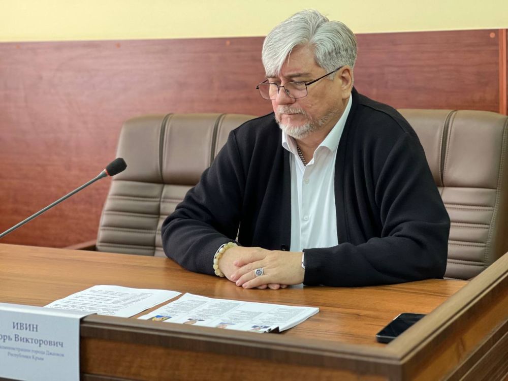 Игорь Ивин: По поручению Главы Республики Крым Сергея Аксёнова продолжаем проводить встречи с руководителями ресурсоснабжающих организаций, управляющих компаний и председателями МКД Игорь Ивин: По поручению Главы Республики Крым Сергея Аксёнова продолжаем проводить встречи с руководителями ресурсоснабжающих организаций, управляющих компаний и председателями МКД