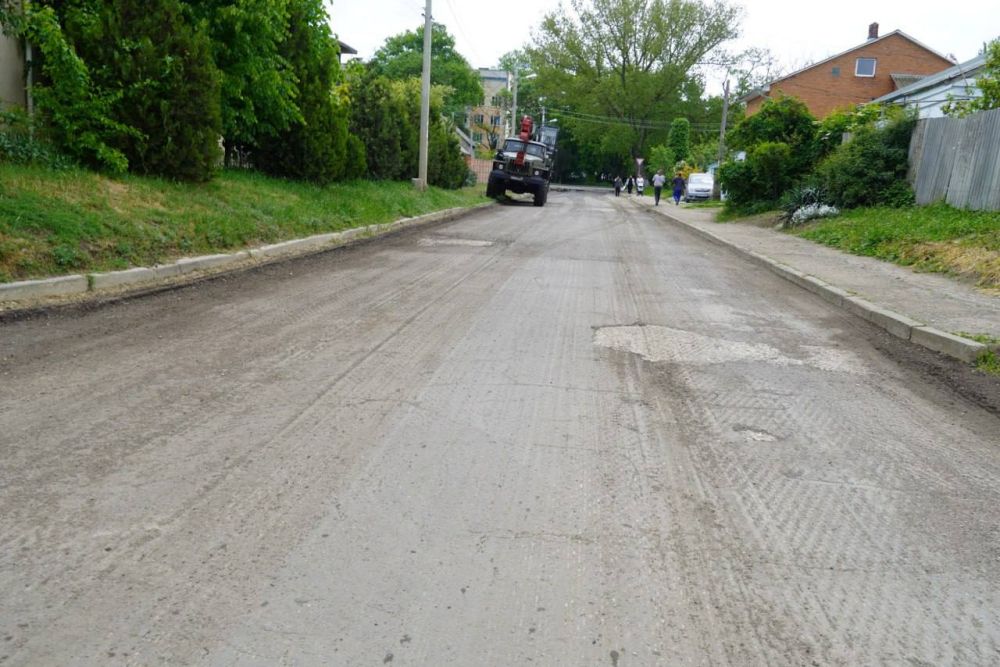 На ул. Черняховского и ул. Энергетиков стартовали работы по ремонту дорог На ул. Черняховского и ул. Энергетиков стартовали работы по ремонту дорог