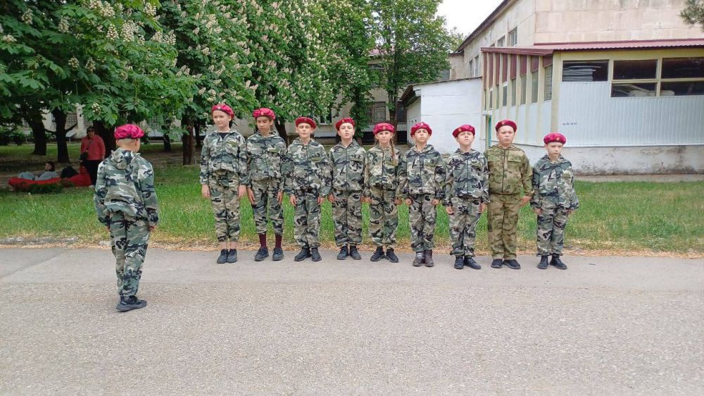 Антон Кравец: 16-18 мая в пгт. Аграрном, на базе КФУ состоялся региональный этап военно-патриотической игры Зарница 2.0! Антон Кравец: 16-18 мая в пгт. Аграрном, на базе КФУ состоялся региональный этап военно-патриотической игры Зарница 2.0!