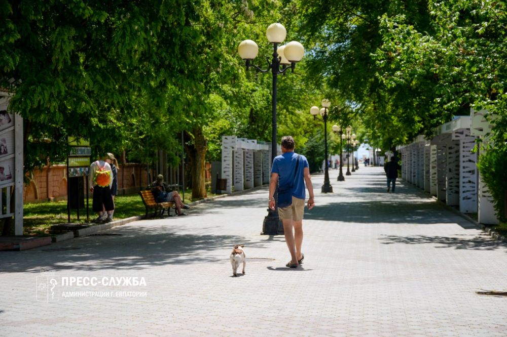 Майская Евпатория. Это идеальное время для спокойного отдыха и знакомства с городом Майская Евпатория. Это идеальное время для спокойного отдыха и знакомства с городом
