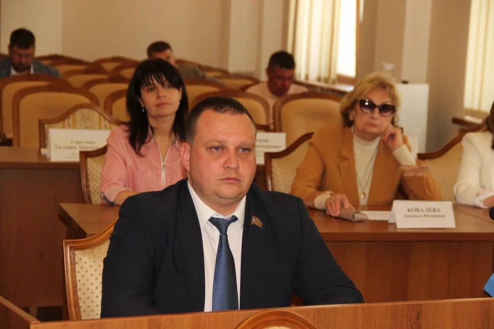 Константин Шимановский: Состоялась 12-я очередная сессия Ялтинского городского совета Константин Шимановский: Состоялась 12-я очередная сессия Ялтинского городского совета
